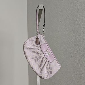 Coach B0967-41988 wristlet